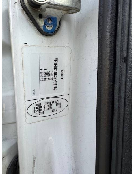 Renault Master 2.5DCI - Φορτηγό με εναέρια πλατφόρμα: φωτογραφία 4 Renault Master 2.5DCI - Φορτηγό με εναέρια πλατφόρμα: φωτογραφία 4