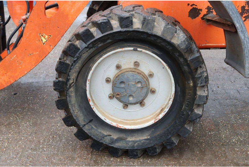 Ελαστιχοφόρος φορτωτής Schaeff 844AL100: φωτογραφία 18 Ελαστιχοφόρος φορτωτής Schaeff 844AL100: φωτογραφία 18