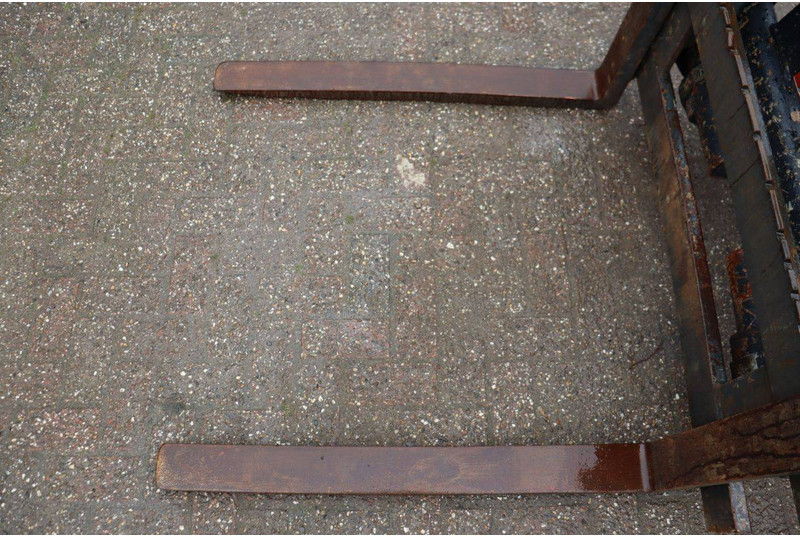 Ελαστιχοφόρος φορτωτής Schaeff 844AL100: φωτογραφία 11 Ελαστιχοφόρος φορτωτής Schaeff 844AL100: φωτογραφία 11