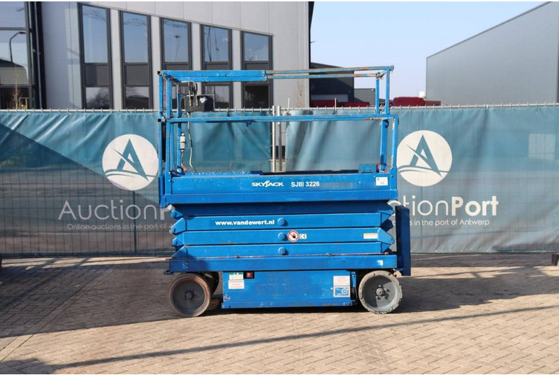 Skyjack SJIII 3226 - Ψαλιδωτό ανυψωτικό: φωτογραφία 2 Skyjack SJIII 3226 - Ψαλιδωτό ανυψωτικό: φωτογραφία 2