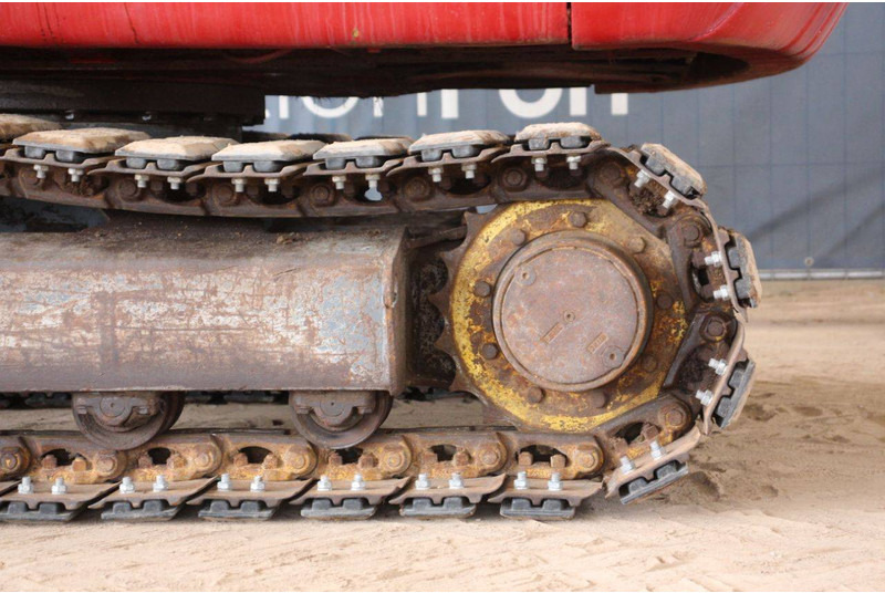 Ερπυστριοφόρος εκσκαφέας Takeuchi TB150C: φωτογραφία 15 Ερπυστριοφόρος εκσκαφέας Takeuchi TB150C: φωτογραφία 15