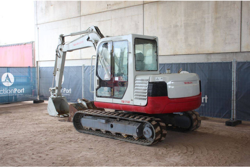Takeuchi TB175C - Ερπυστριοφόρος εκσκαφέας: φωτογραφία 3 Takeuchi TB175C - Ερπυστριοφόρος εκσκαφέας: φωτογραφία 3