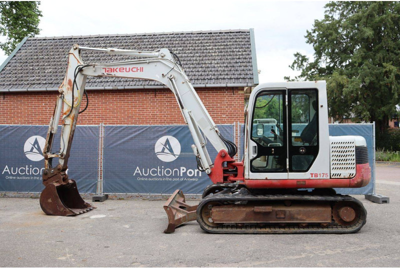 Takeuchi TB175 - Μίνι εκσκαφέας: φωτογραφία 2 Takeuchi TB175 - Μίνι εκσκαφέας: φωτογραφία 2