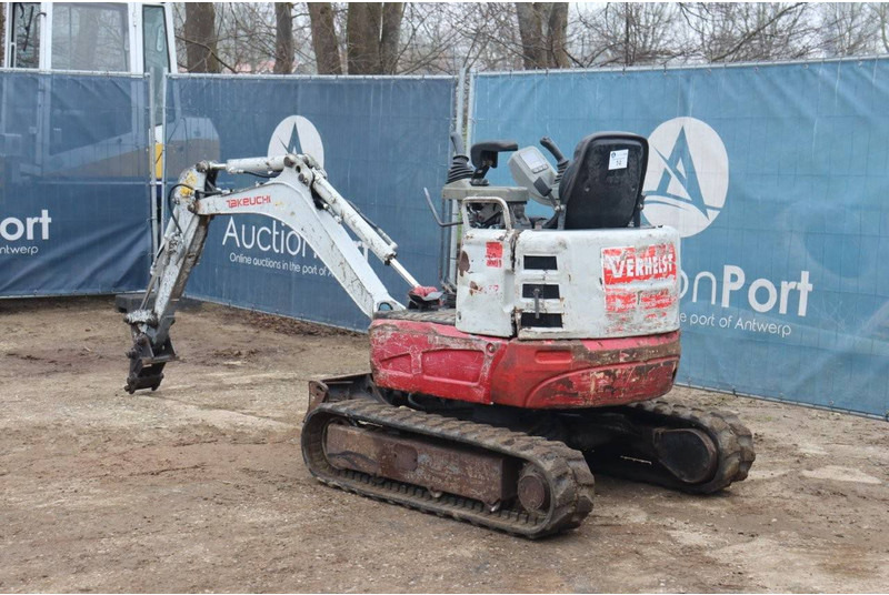 Takeuchi TB215R - Μίνι εκσκαφέας: φωτογραφία 3 Takeuchi TB215R - Μίνι εκσκαφέας: φωτογραφία 3
