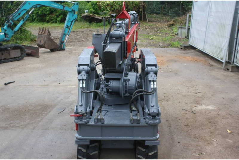 Takeuchi TC205 - Γερανός: φωτογραφία 4 Takeuchi TC205 - Γερανός: φωτογραφία 4