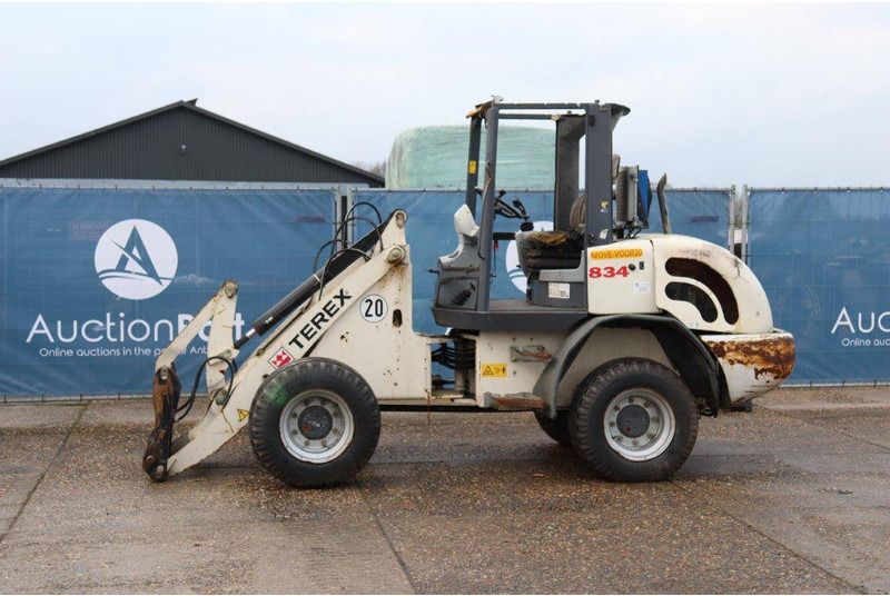 Terex 834 - Ελαστιχοφόρος φορτωτής: φωτογραφία 1 Terex 834 - Ελαστιχοφόρος φορτωτής: φωτογραφία 1