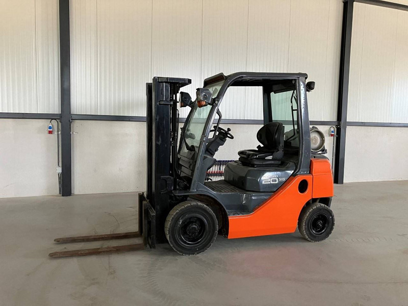 Toyota 02-8FGF20 - Υγραεριοκίνητο περονοφόρο: φωτογραφία 1 Toyota 02-8FGF20 - Υγραεριοκίνητο περονοφόρο: φωτογραφία 1