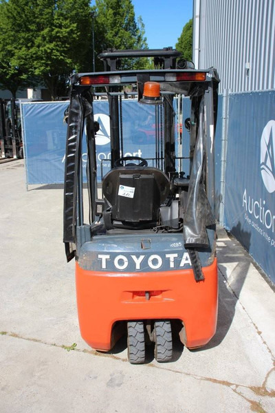 Toyota 8FBE15T - Ηλεκτροκίνητο περονοφόρο: φωτογραφία 4 Toyota 8FBE15T - Ηλεκτροκίνητο περονοφόρο: φωτογραφία 4