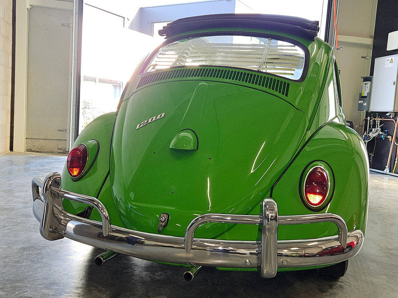 Volkswagen Beetle / Käfer 1200 - Λιμουζίνα/ Sedan: φωτογραφία 3 Volkswagen Beetle / Käfer 1200 - Λιμουζίνα/ Sedan: φωτογραφία 3