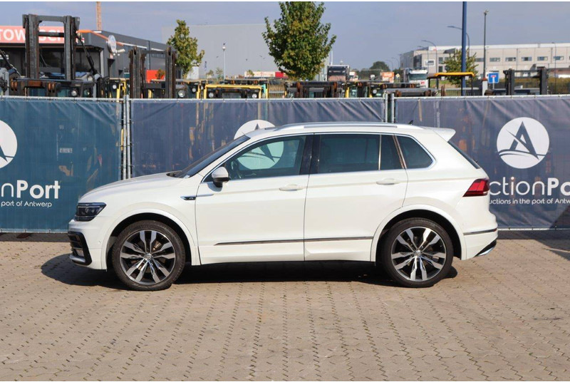 Volkswagen Tiguan R line - Αυτοκίνητο: φωτογραφία 2 Volkswagen Tiguan R line - Αυτοκίνητο: φωτογραφία 2