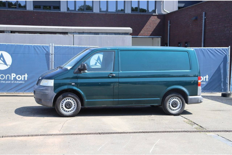 Volkswagen Transporter T5 - Βαν: φωτογραφία 1 Volkswagen Transporter T5 - Βαν: φωτογραφία 1