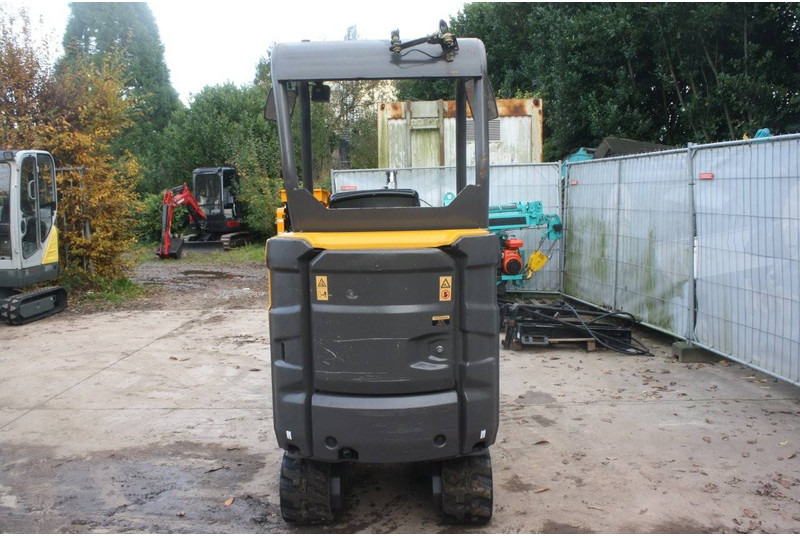 Volvo EC15E - Μίνι εκσκαφέας: φωτογραφία 4 Volvo EC15E - Μίνι εκσκαφέας: φωτογραφία 4