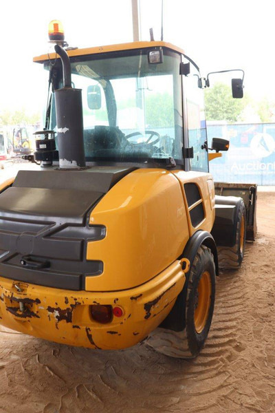 Volvo L25F-P - Ελαστιχοφόρος φορτωτής: φωτογραφία 5 Volvo L25F-P - Ελαστιχοφόρος φορτωτής: φωτογραφία 5