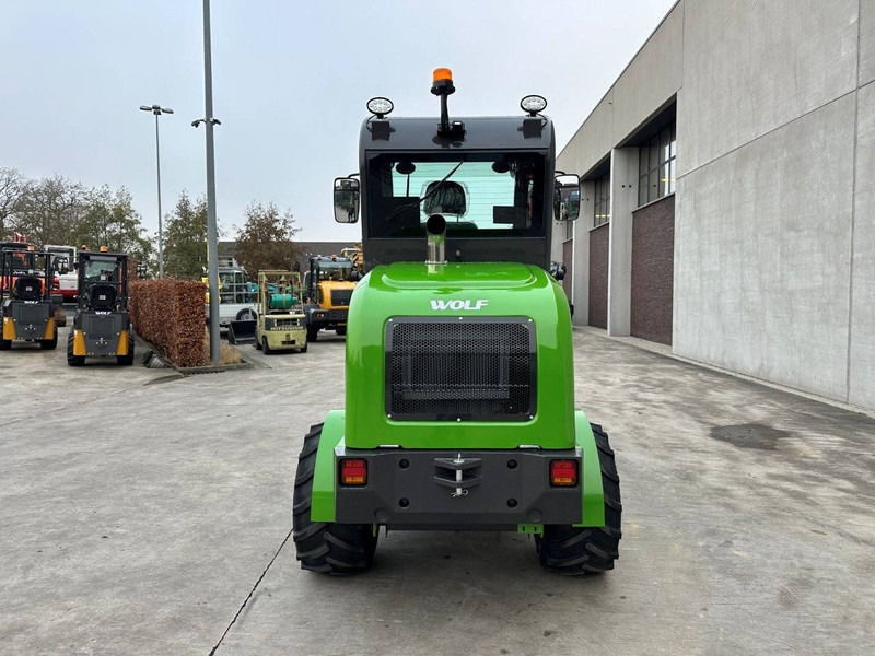 WOLF Mini 780T - Ελαστιχοφόρος φορτωτής: φωτογραφία 5 WOLF Mini 780T - Ελαστιχοφόρος φορτωτής: φωτογραφία 5