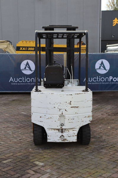 Yale - Ηλεκτροκίνητο περονοφόρο: φωτογραφία 5 Yale - Ηλεκτροκίνητο περονοφόρο: φωτογραφία 5