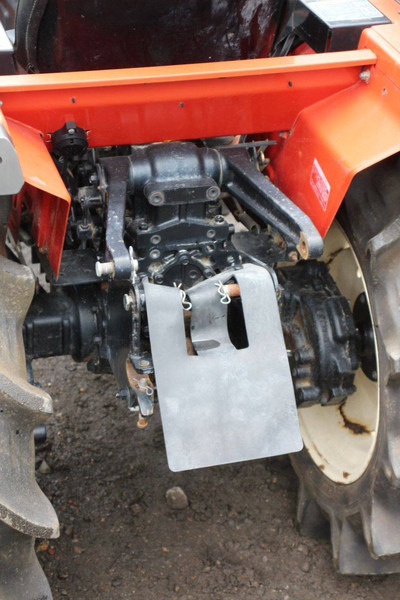 Τρακτέρ Yanmar F155D: φωτογραφία 18 Τρακτέρ Yanmar F155D: φωτογραφία 18