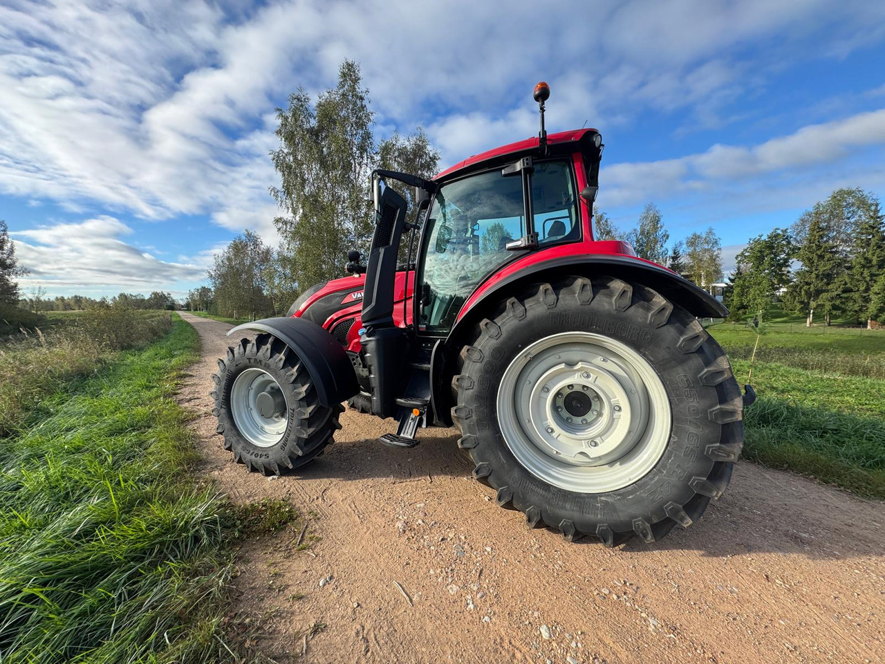 Valtra T255 - Τρακτέρ: φωτογραφία 3 Valtra T255 - Τρακτέρ: φωτογραφία 3