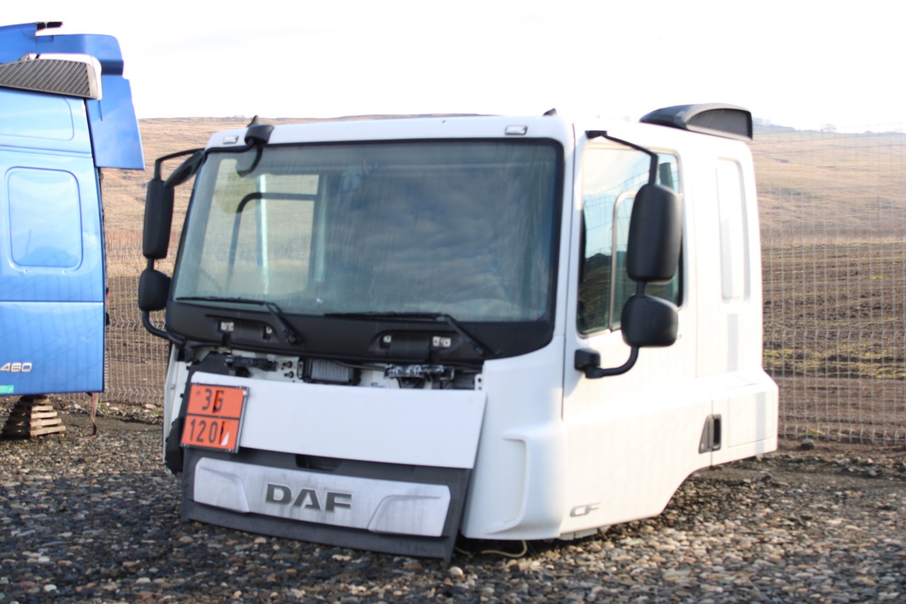 CABINA DAF CF SLEEPER CAB L2H1 - Καμπίνα για Φορτηγό: φωτογραφία 3 CABINA DAF CF SLEEPER CAB L2H1 - Καμπίνα για Φορτηγό: φωτογραφία 3