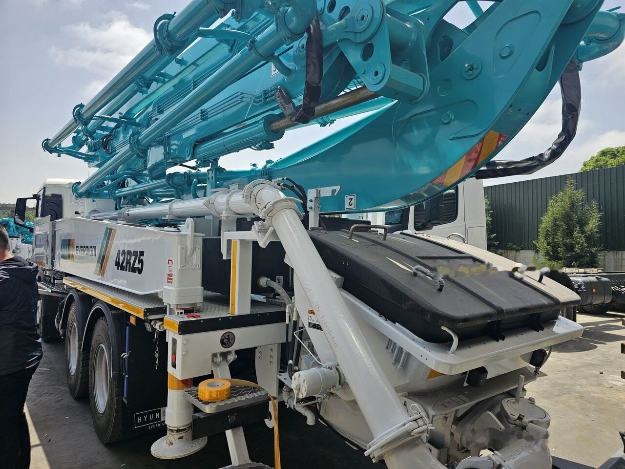 Νέα Αντλία σκυροδέματος Mercedes-Benz New Everdigm ECP 42 CX 5 ECP 42 CX5 on chassis: φωτογραφία 10