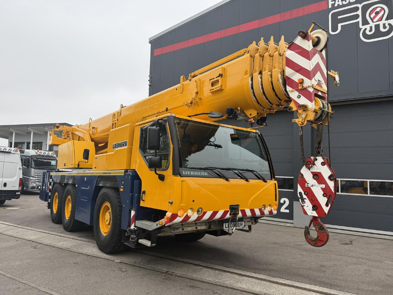 Liebherr LTM 1055-3.2 (08 - 084 745) | 6 x 6 - Τηλεσκοπικός γερανός: φωτογραφία 1 Liebherr LTM 1055-3.2 (08 - 084 745) | 6 x 6 - Τηλεσκοπικός γερανός: φωτογραφία 1