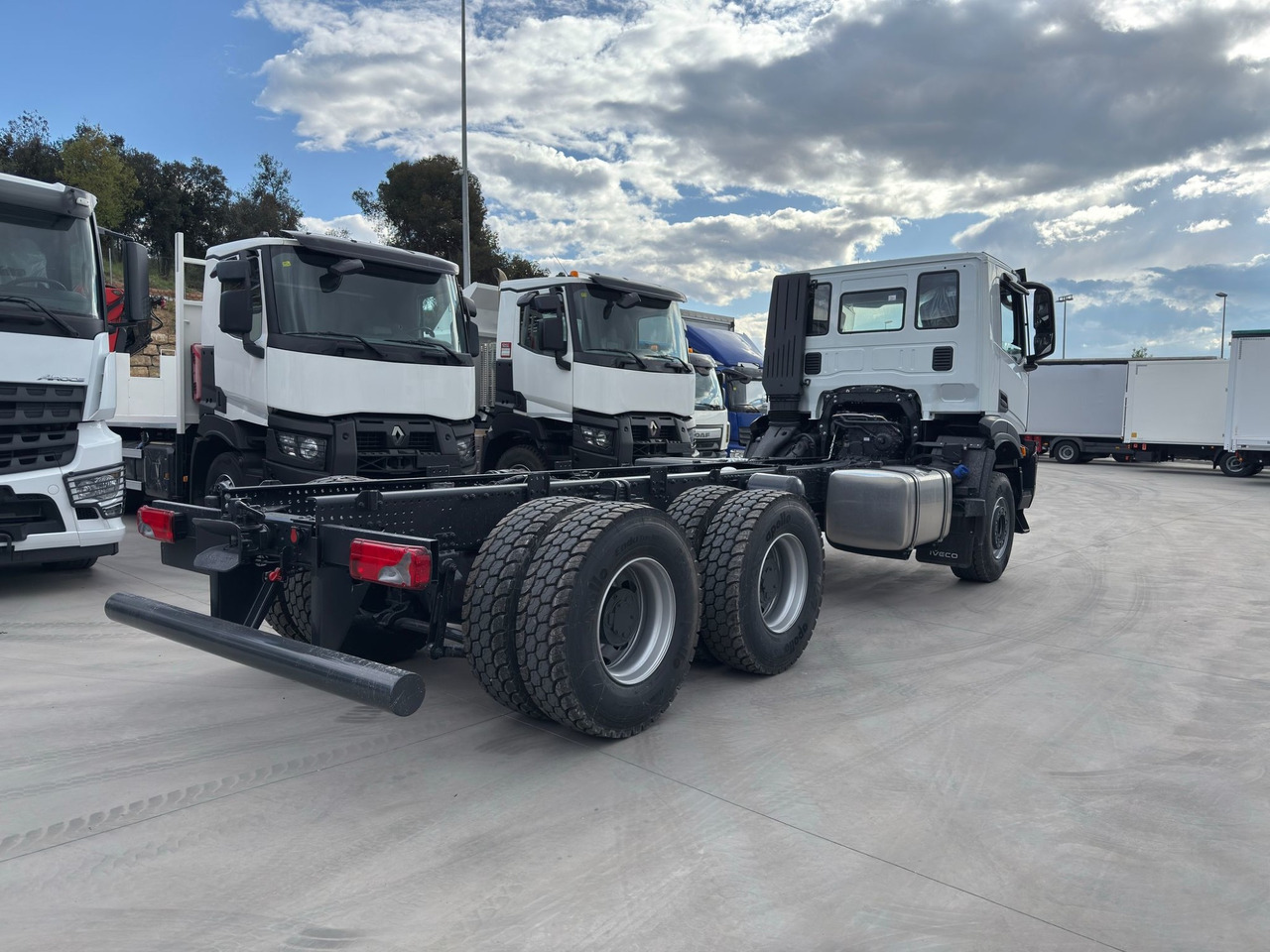 IVECO AD380T46 6x4 E6 (Chassis) - Φορτηγό σασί: φωτογραφία 4 IVECO AD380T46 6x4 E6 (Chassis) - Φορτηγό σασί: φωτογραφία 4