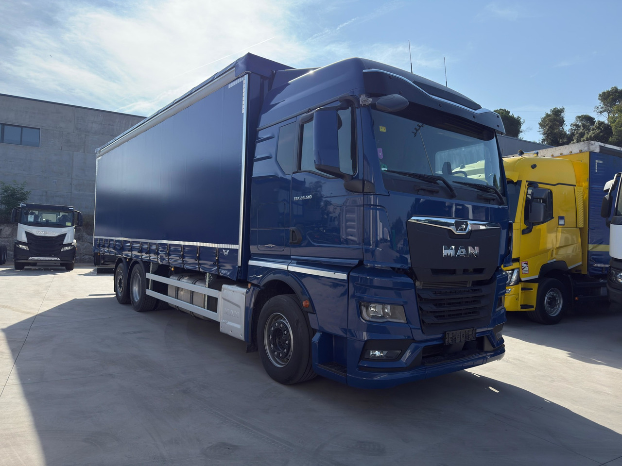 MAN 26.510 TGX E6 (Tauliner) - Φορτηγό μουσαμάς: φωτογραφία 2 MAN 26.510 TGX E6 (Tauliner) - Φορτηγό μουσαμάς: φωτογραφία 2