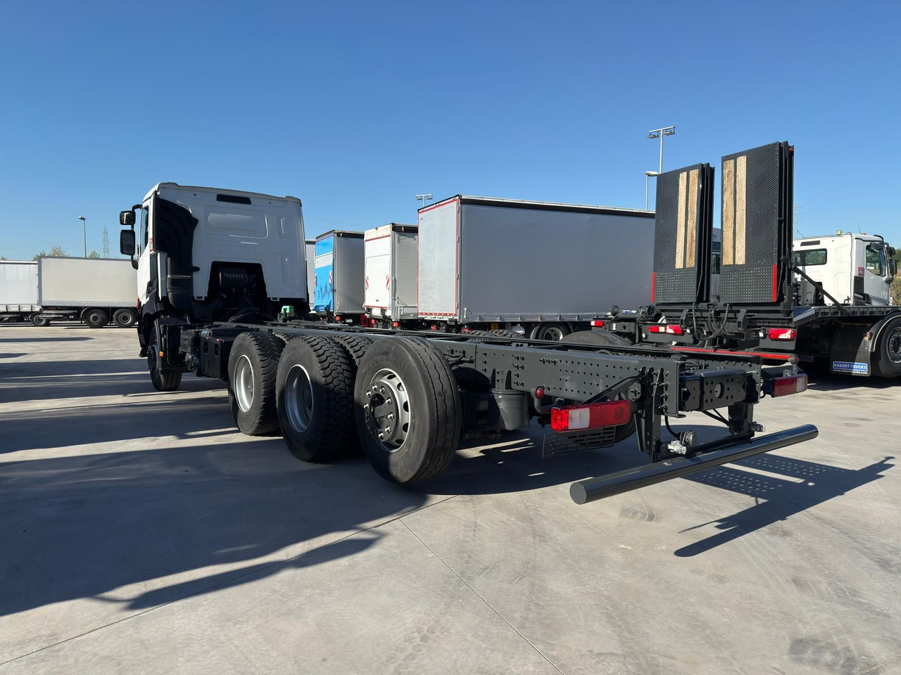 RENAULT C460 E6 (Chassis) - Φορτηγό σασί: φωτογραφία 4 RENAULT C460 E6 (Chassis) - Φορτηγό σασί: φωτογραφία 4