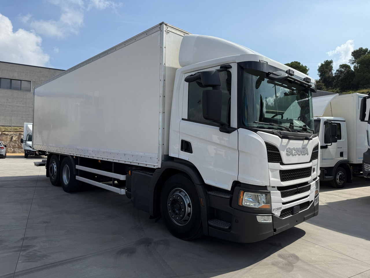 SCANIA P360 E6 (VAN) - Φορτηγό κόφα: φωτογραφία 2 SCANIA P360 E6 (VAN) - Φορτηγό κόφα: φωτογραφία 2