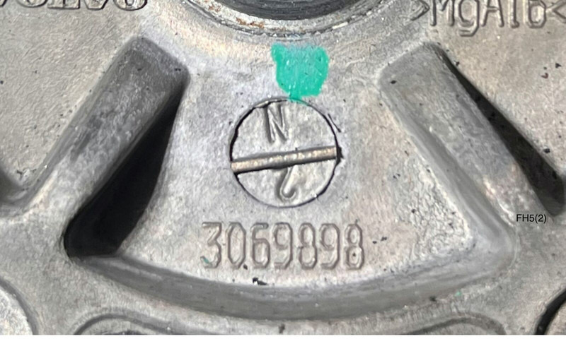 Volvo - Τιμόνι: φωτογραφία 5 Volvo - Τιμόνι: φωτογραφία 5