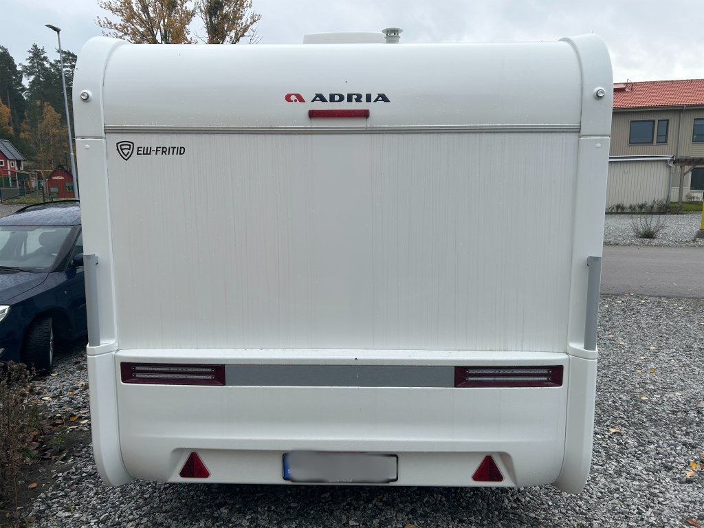 Adria 552 PK - Ρυμουλκούμενο τροχόσπιτο: φωτογραφία 4 Adria 552 PK - Ρυμουλκούμενο τροχόσπιτο: φωτογραφία 4