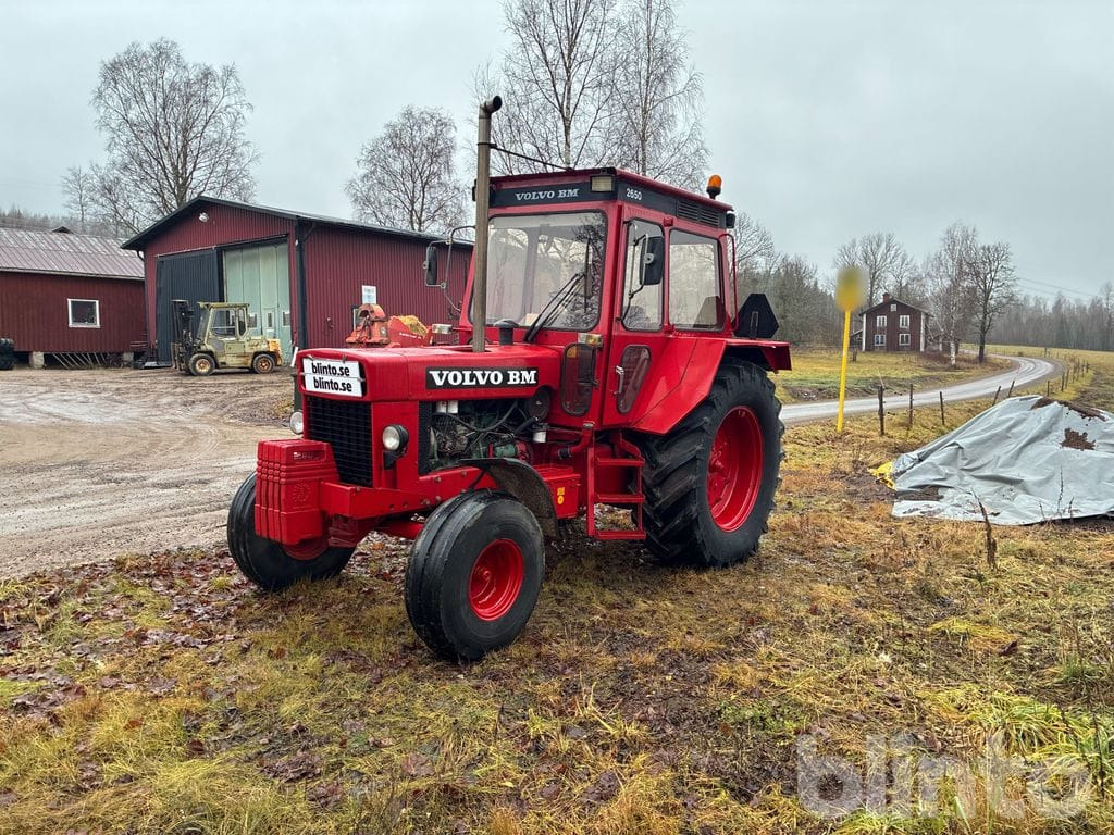 BM VOLVO 2650 - Τρακτέρ: φωτογραφία 1 BM VOLVO 2650 - Τρακτέρ: φωτογραφία 1