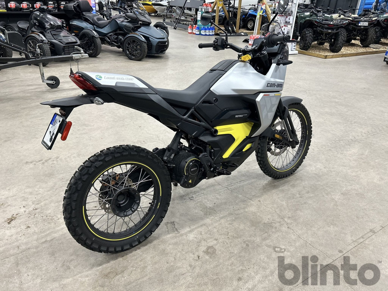 BRP - Μοτοσικλέτα: φωτογραφία 4 BRP - Μοτοσικλέτα: φωτογραφία 4