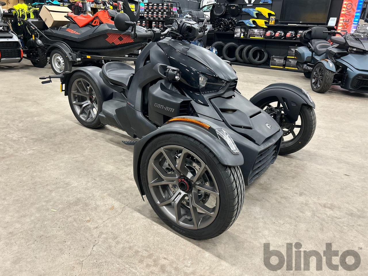 BRP - Μοτοσικλέτα: φωτογραφία 1 BRP - Μοτοσικλέτα: φωτογραφία 1