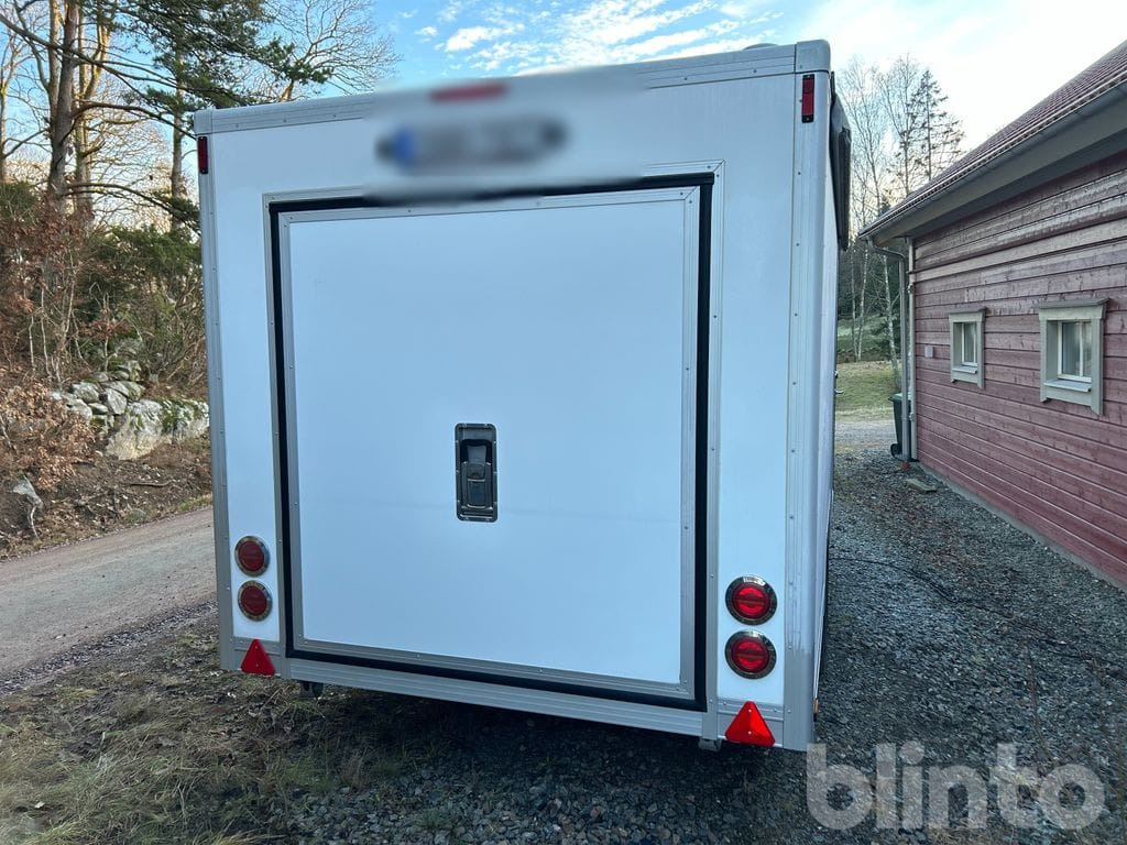 CO SLÄPET 2000 CARGO med bodel - Ρυμούλκα κόφα: φωτογραφία 5 CO SLÄPET 2000 CARGO med bodel - Ρυμούλκα κόφα: φωτογραφία 5