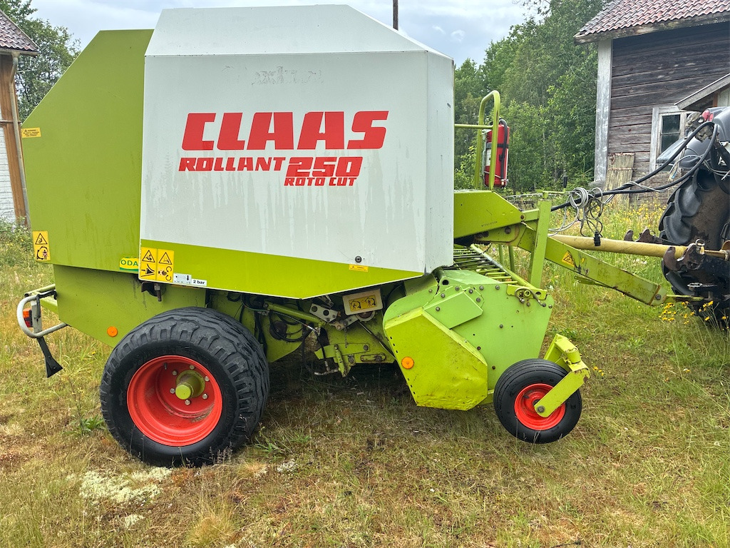 Claas Rollant 250 - Χορτοδετική μηχανή στρόγγυλης μπάλας: φωτογραφία 2 Claas Rollant 250 - Χορτοδετική μηχανή στρόγγυλης μπάλας: φωτογραφία 2