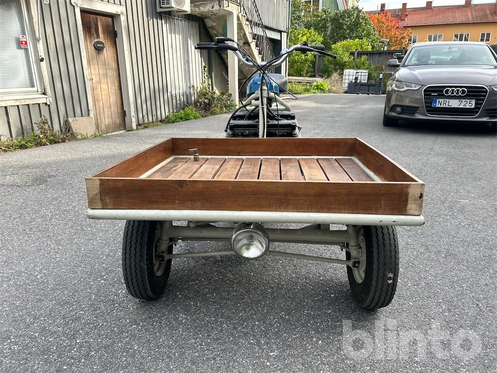 Custom - Μοτοσικλέτα: φωτογραφία 2 Custom - Μοτοσικλέτα: φωτογραφία 2