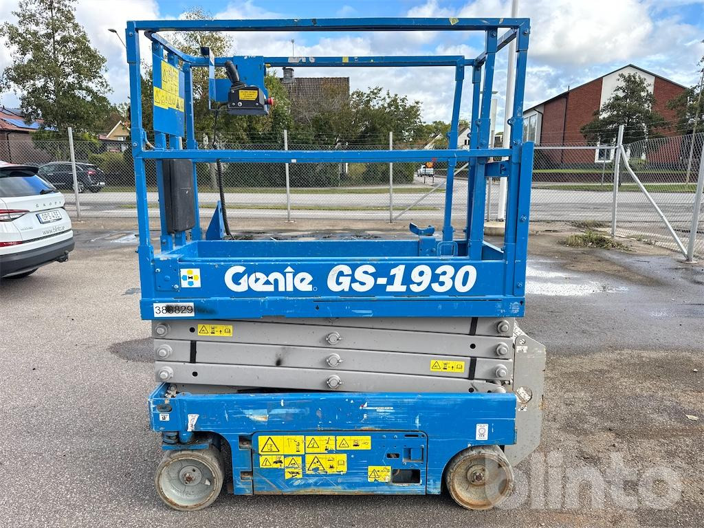 Genie GS-1930 - Ψαλιδωτό ανυψωτικό: φωτογραφία 2 Genie GS-1930 - Ψαλιδωτό ανυψωτικό: φωτογραφία 2