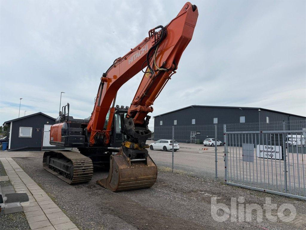 Hitachi ZX300LC-6 - Ερπυστριοφόρος εκσκαφέας: φωτογραφία 2 Hitachi ZX300LC-6 - Ερπυστριοφόρος εκσκαφέας: φωτογραφία 2