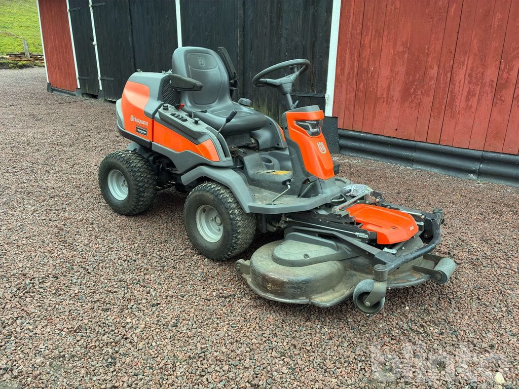 Husqvarna R 420TsX AWD - Χλοοκοπτικό: φωτογραφία 3 Husqvarna R 420TsX AWD - Χλοοκοπτικό: φωτογραφία 3