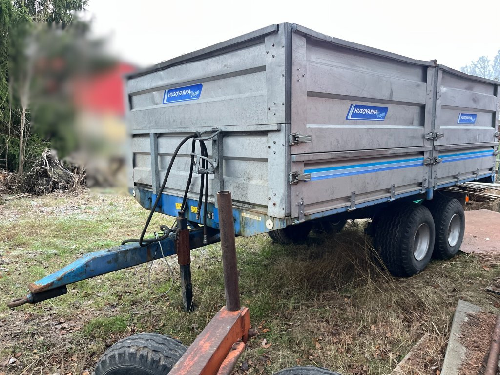 Husqvarna TK 1112 HS - Ανατρεπόμενη ρυμούλκα για τρακτέρ: φωτογραφία 5 Husqvarna TK 1112 HS - Ανατρεπόμενη ρυμούλκα για τρακτέρ: φωτογραφία 5