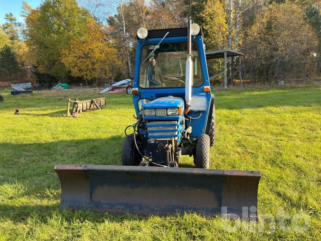 ISEKI 2220 - Τρακτέρ: φωτογραφία 2 ISEKI 2220 - Τρακτέρ: φωτογραφία 2