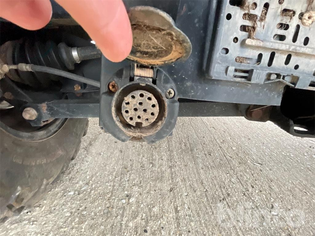 Τετράκλινα John Deere Gator XUV 855D 4x2 (2014): φωτογραφία 49 Τετράκλινα John Deere Gator XUV 855D 4x2 (2014): φωτογραφία 49