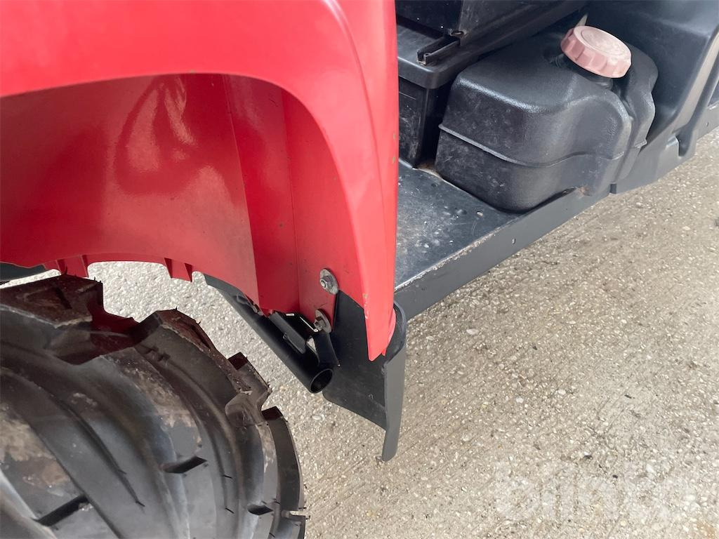 Τετράκλινα John Deere Gator XUV 855D 4x2 (2014): φωτογραφία 30 Τετράκλινα John Deere Gator XUV 855D 4x2 (2014): φωτογραφία 30