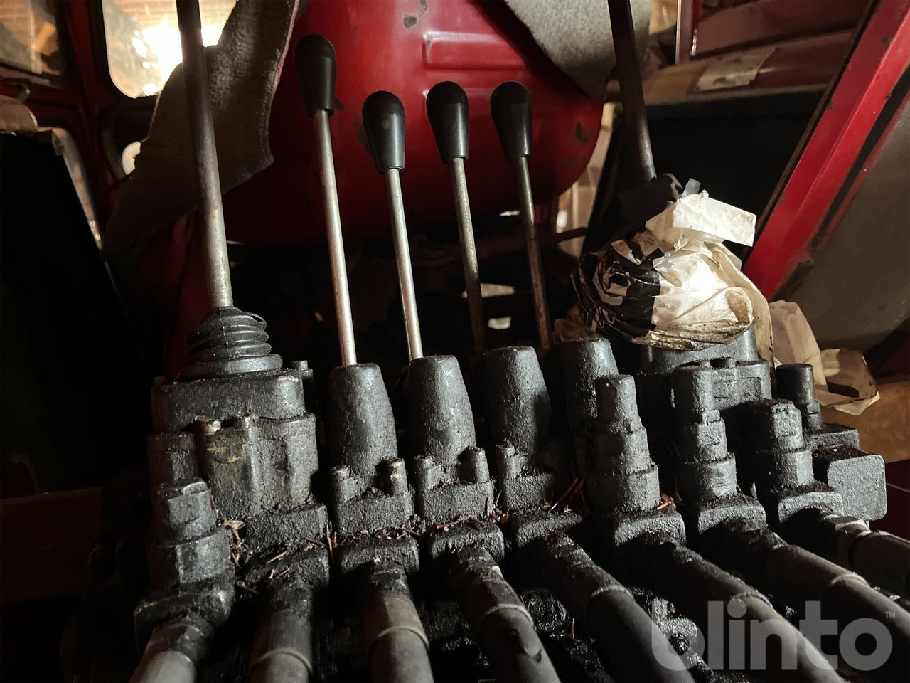 Δασική ρυμούλκα Kesla Patu: φωτογραφία 33 Δασική ρυμούλκα Kesla Patu: φωτογραφία 33