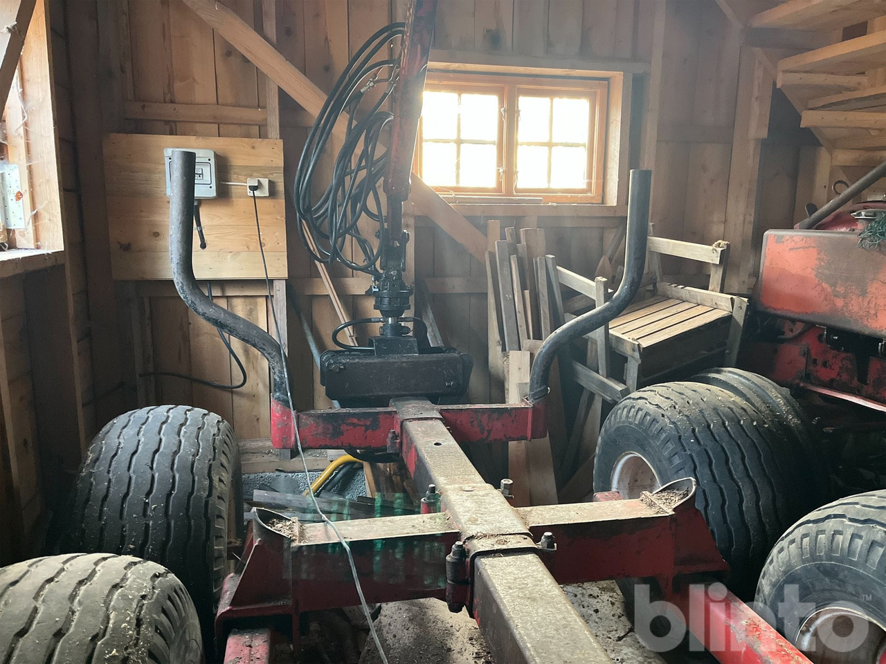 Δασική ρυμούλκα Kesla Patu: φωτογραφία 17 Δασική ρυμούλκα Kesla Patu: φωτογραφία 17