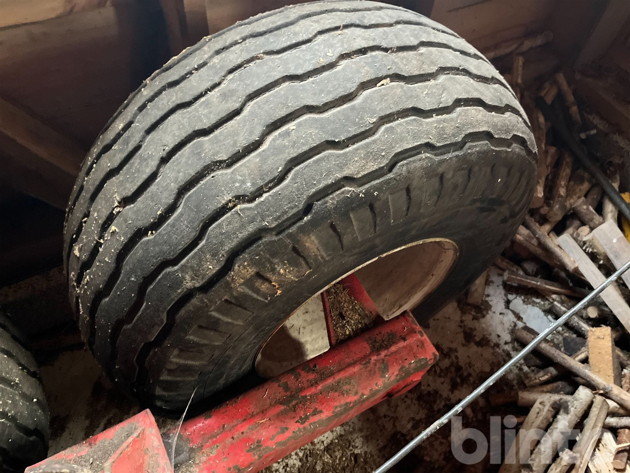 Δασική ρυμούλκα Kesla Patu: φωτογραφία 39 Δασική ρυμούλκα Kesla Patu: φωτογραφία 39