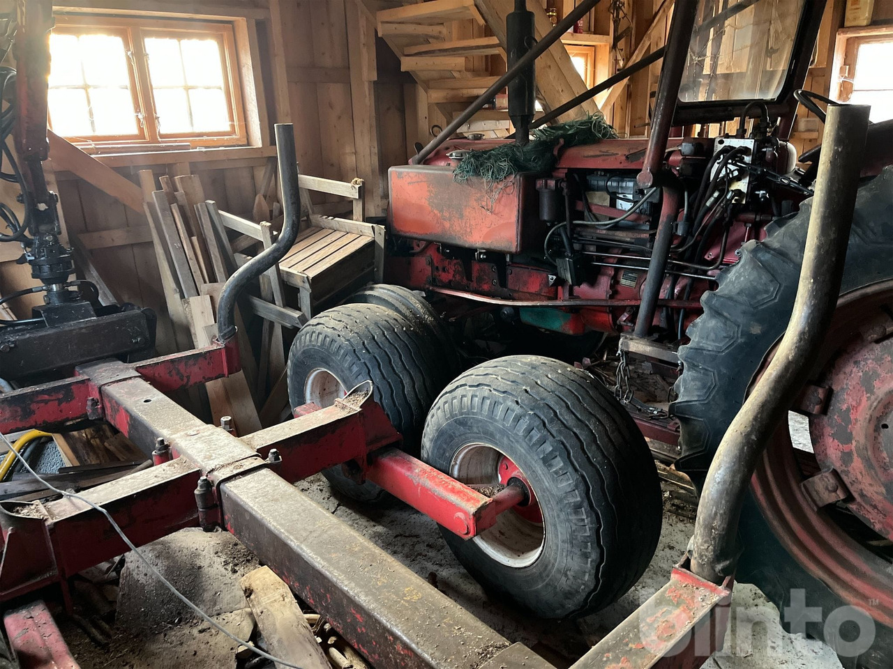 Δασική ρυμούλκα Kesla Patu: φωτογραφία 15 Δασική ρυμούλκα Kesla Patu: φωτογραφία 15