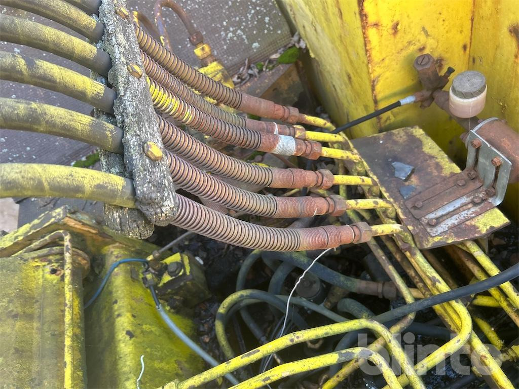 Τροχοφόρος εκσκαφέας Liebherr A901: φωτογραφία 41