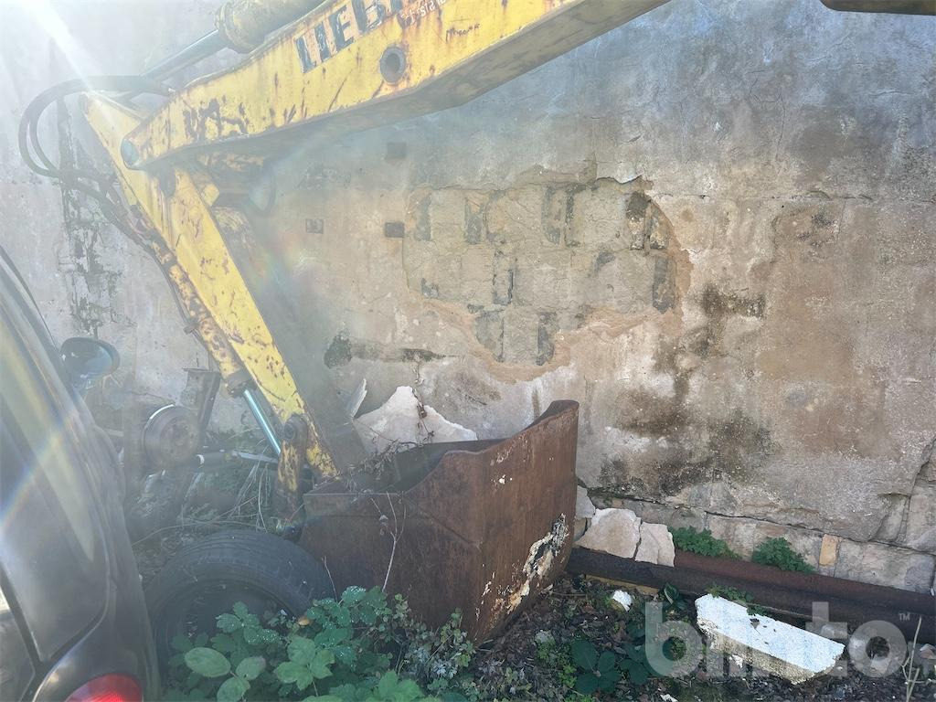 Τροχοφόρος εκσκαφέας Liebherr A901: φωτογραφία 8