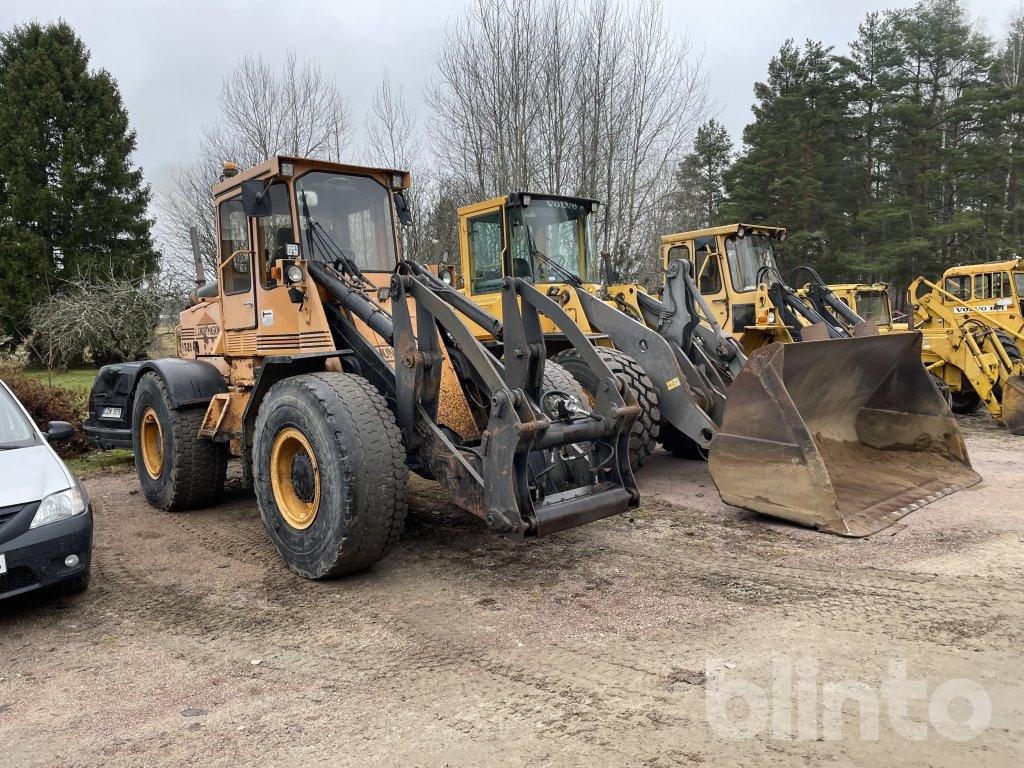 Ljungby 1321 - Ελαστιχοφόρος φορτωτής: φωτογραφία 3 Ljungby 1321 - Ελαστιχοφόρος φορτωτής: φωτογραφία 3